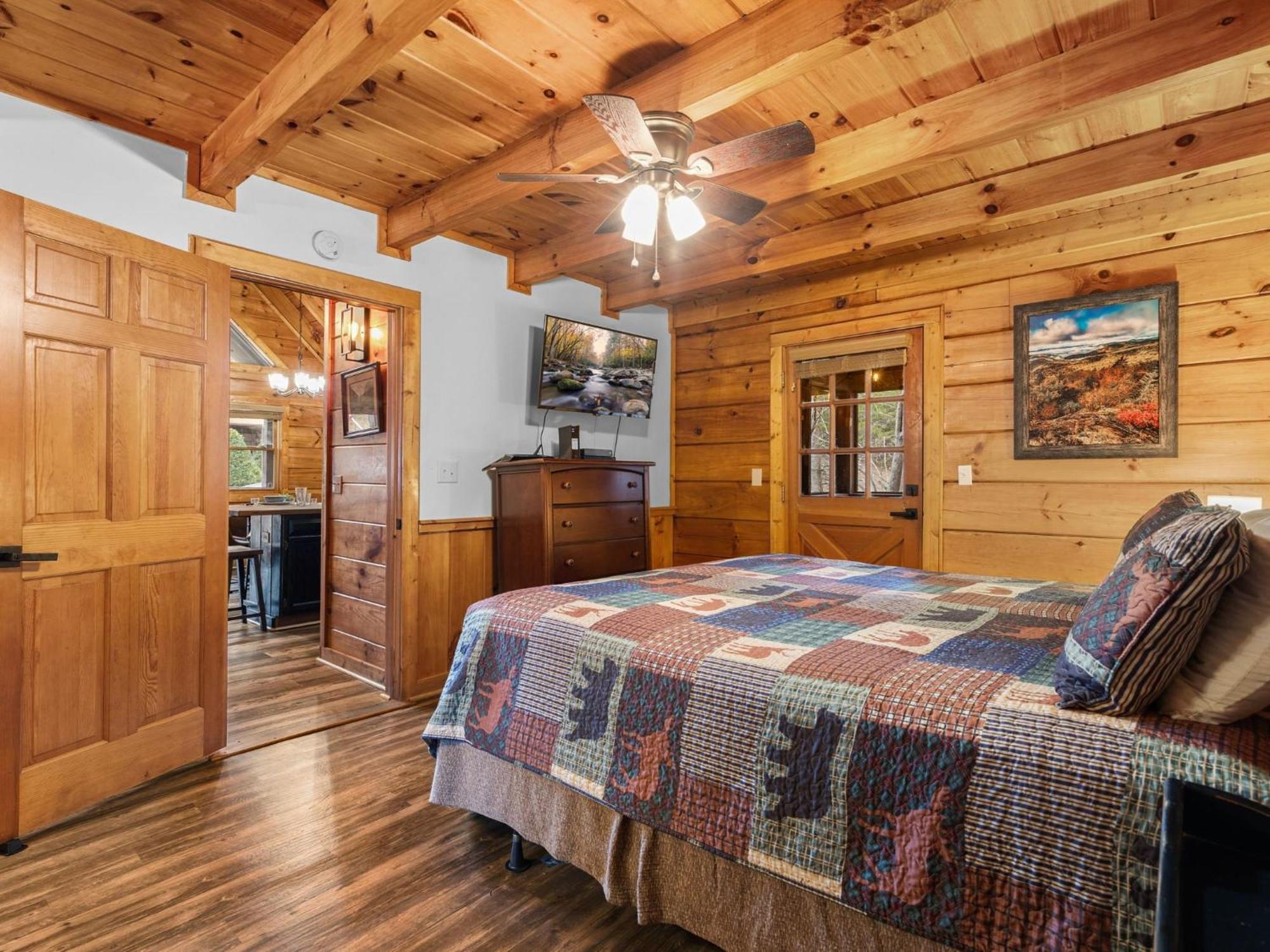 Er40 - The Bear Pause -Great Location,,,Close To All The Action! Cabin Pigeon Forge Exterior photo