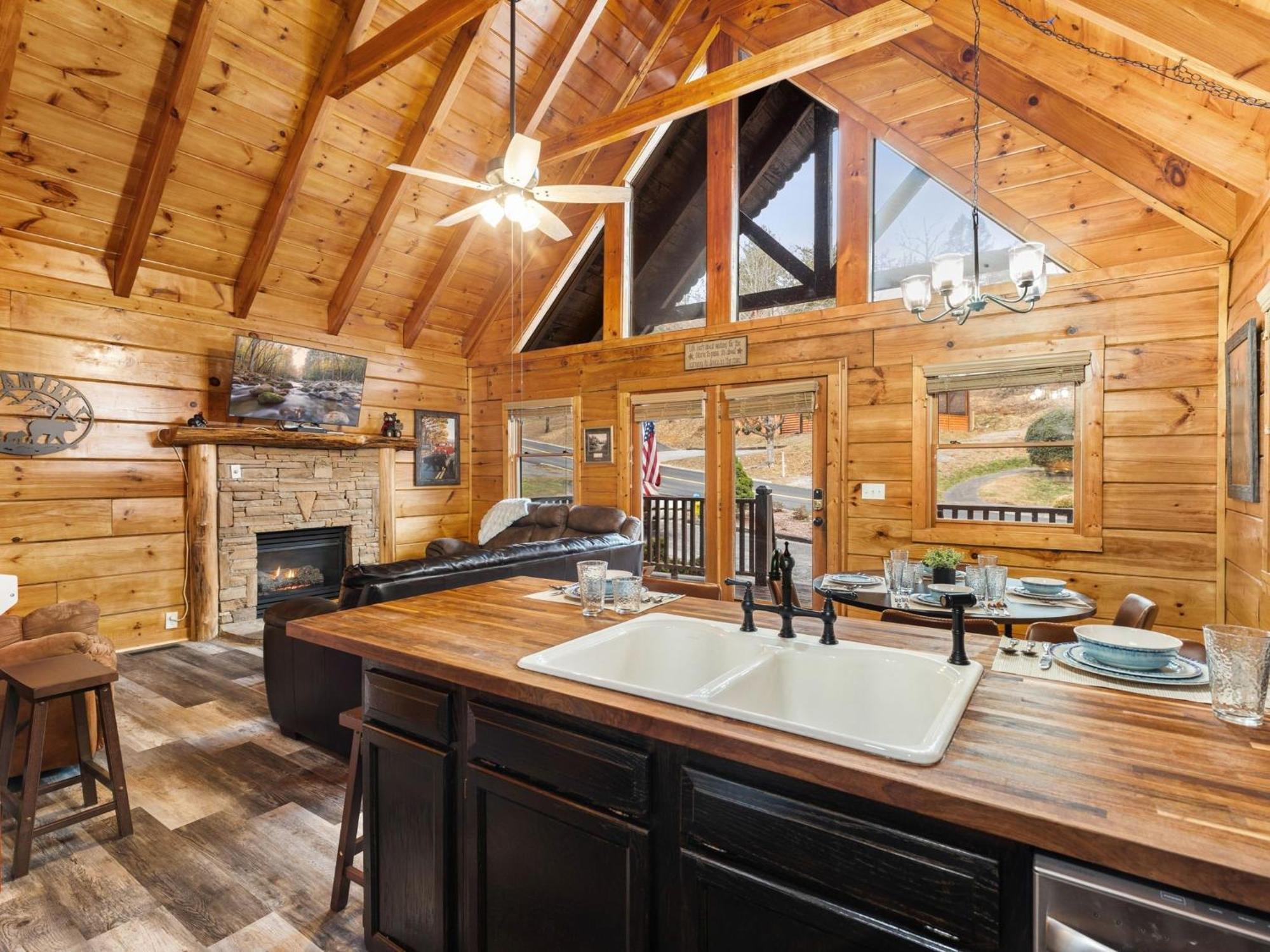 Er40 - The Bear Pause -Great Location,,,Close To All The Action! Cabin Pigeon Forge Exterior photo